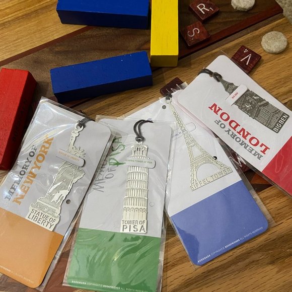 4 Pack Famous Locations - Silver Bookmarks - Picture 3 of 11